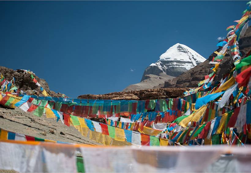 Planning Your Ashtapad Yatra 2026? An Essential Guide to Jain Food and Travel