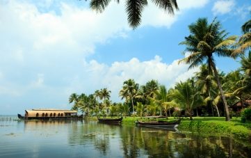 Deluxe Kerala Tour Package